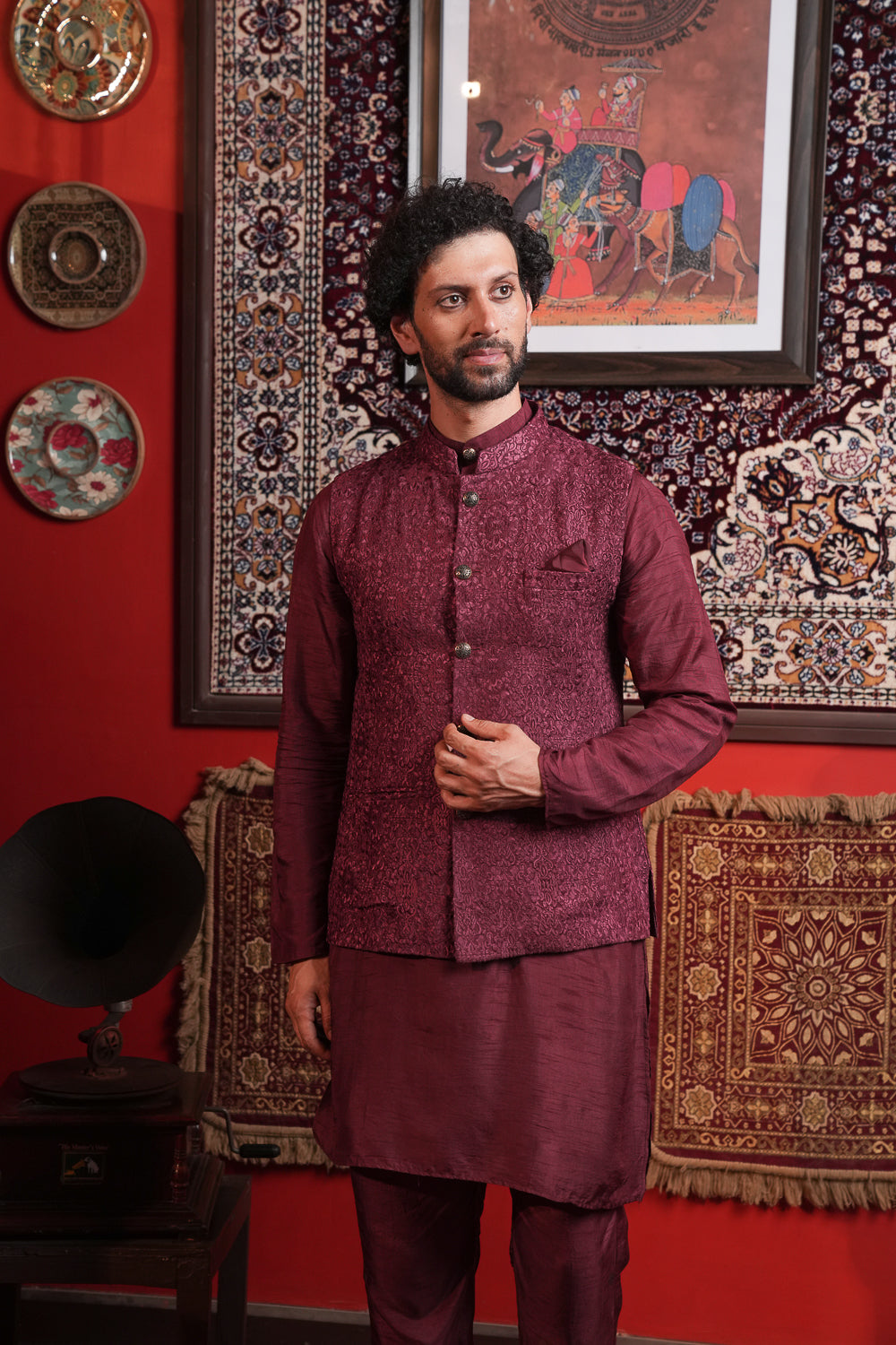 Wine Jacket Set with Royal Motifs